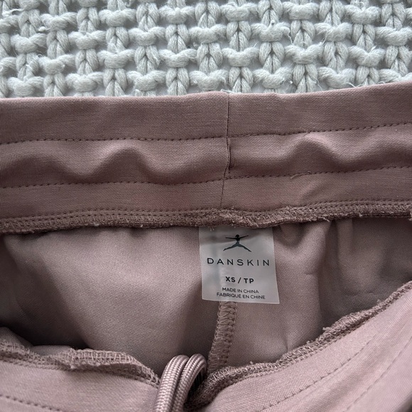 DANSKIN MATCHING TAUPE LOUNGE SET | SIZE XS - Picture 3 of 3